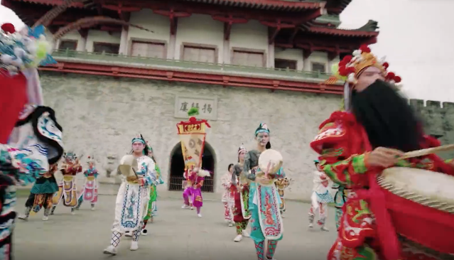 <b>文明与热血精神的交融至下魔域成员们与非遗传承人一道</b>